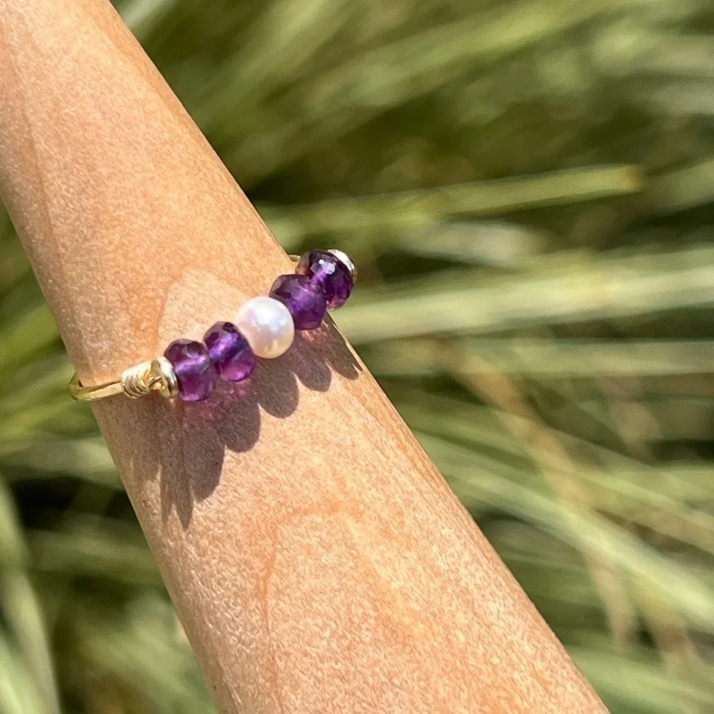 Amethyst & Freshwater Pearl Gold Ring